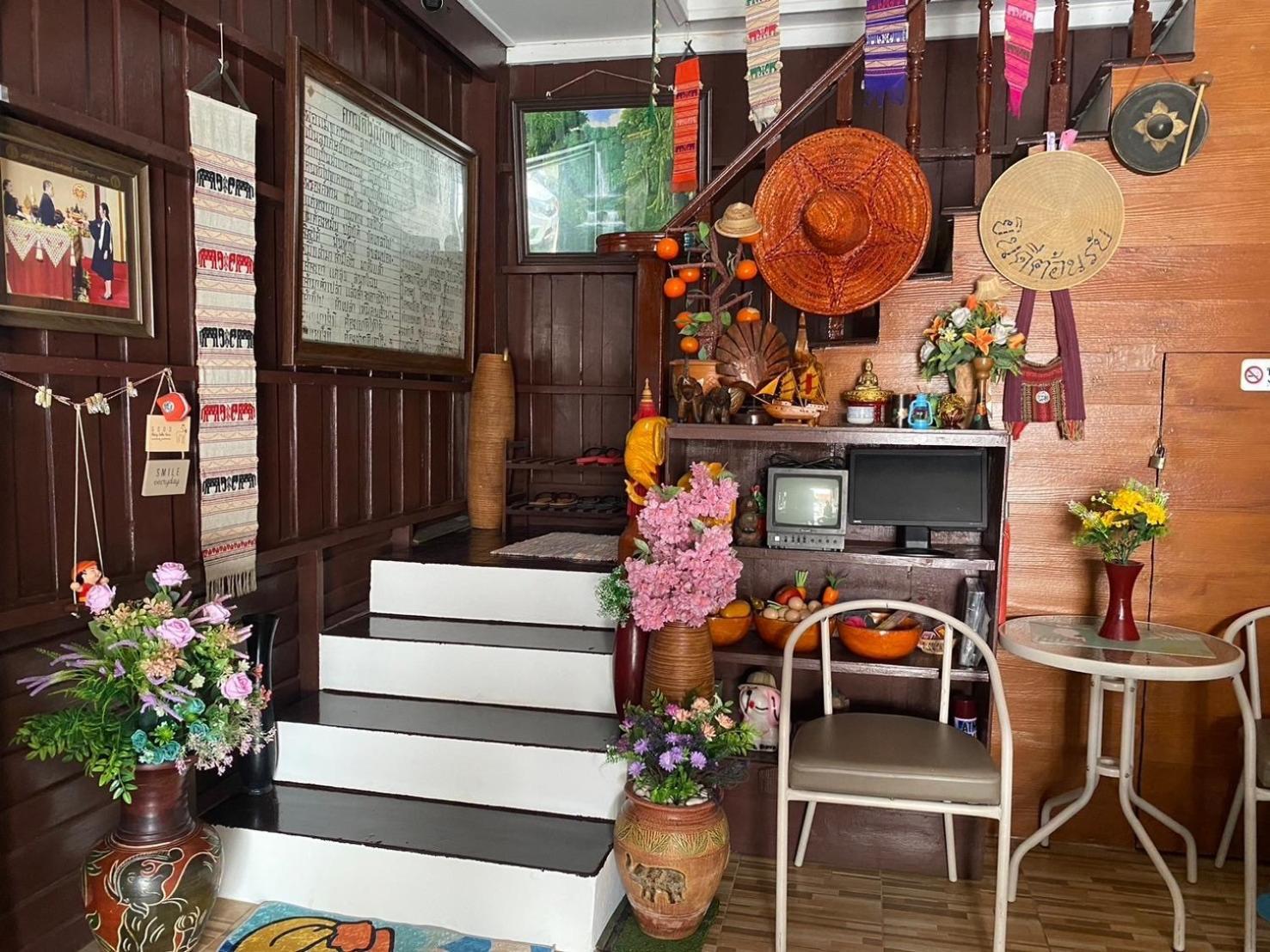 Ostello Arku'S House Chiang Mai Esterno foto